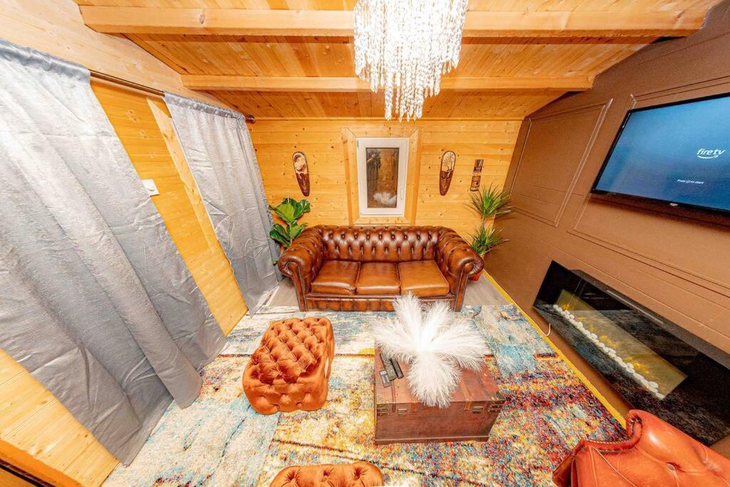 Unique Home W/Garden Hot Tub, Sauna & Cinema Room Londýn Exteriér fotografie